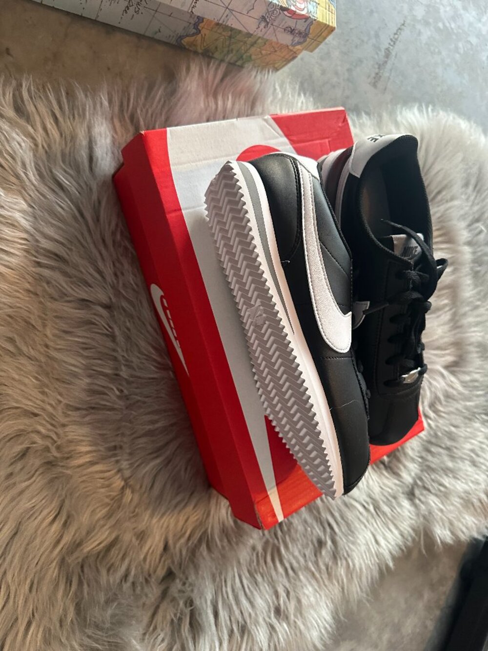 Nike Cortez Black White Sneakers Size 7Y- 8W DM0950-001